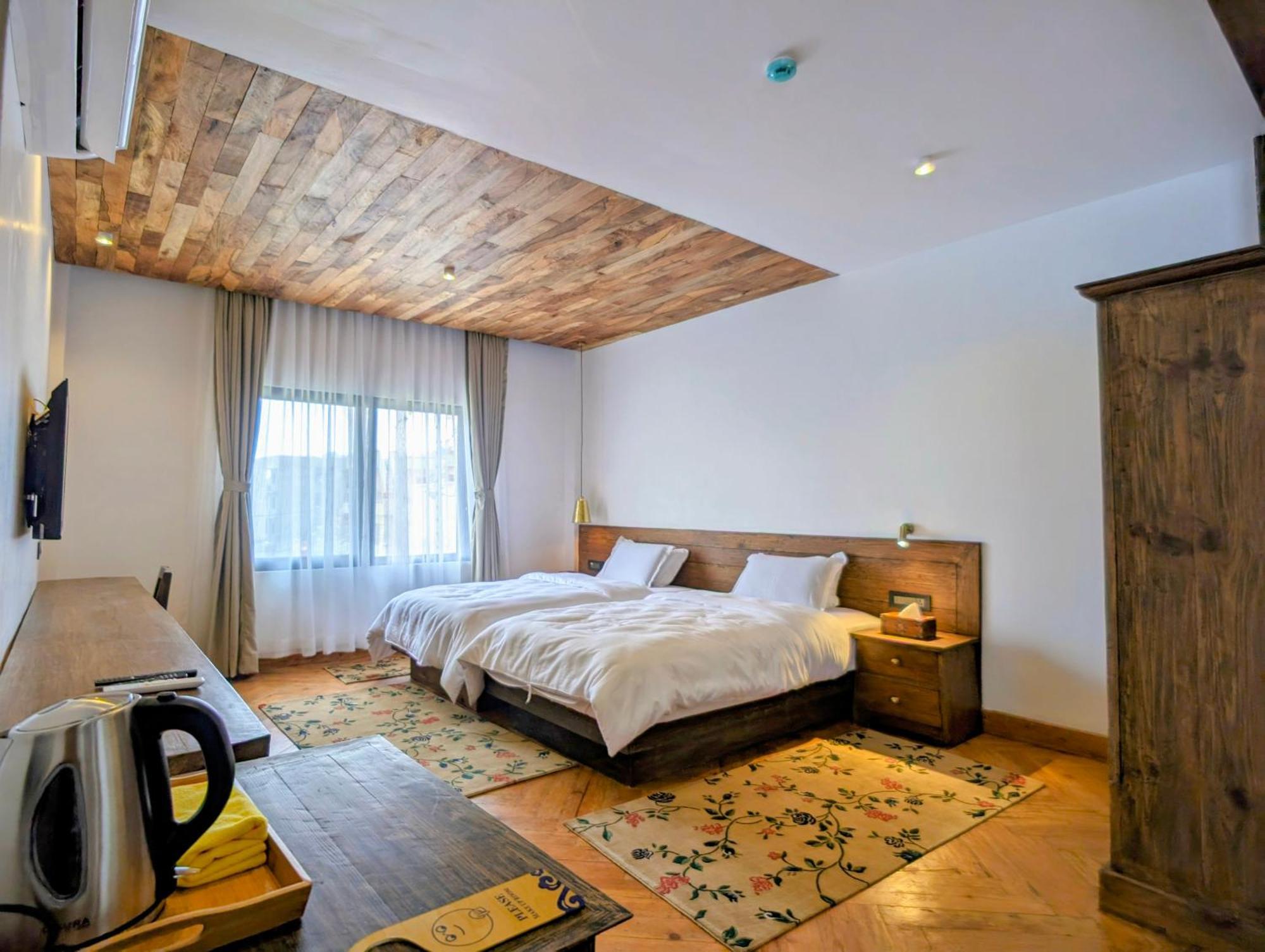 Uma Residence And Suites Kathmandu Esterno foto