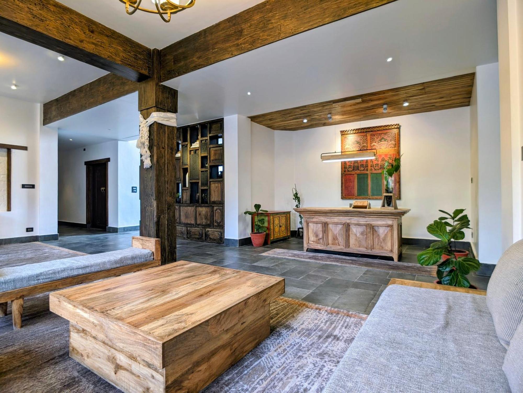 Uma Residence And Suites Kathmandu Esterno foto