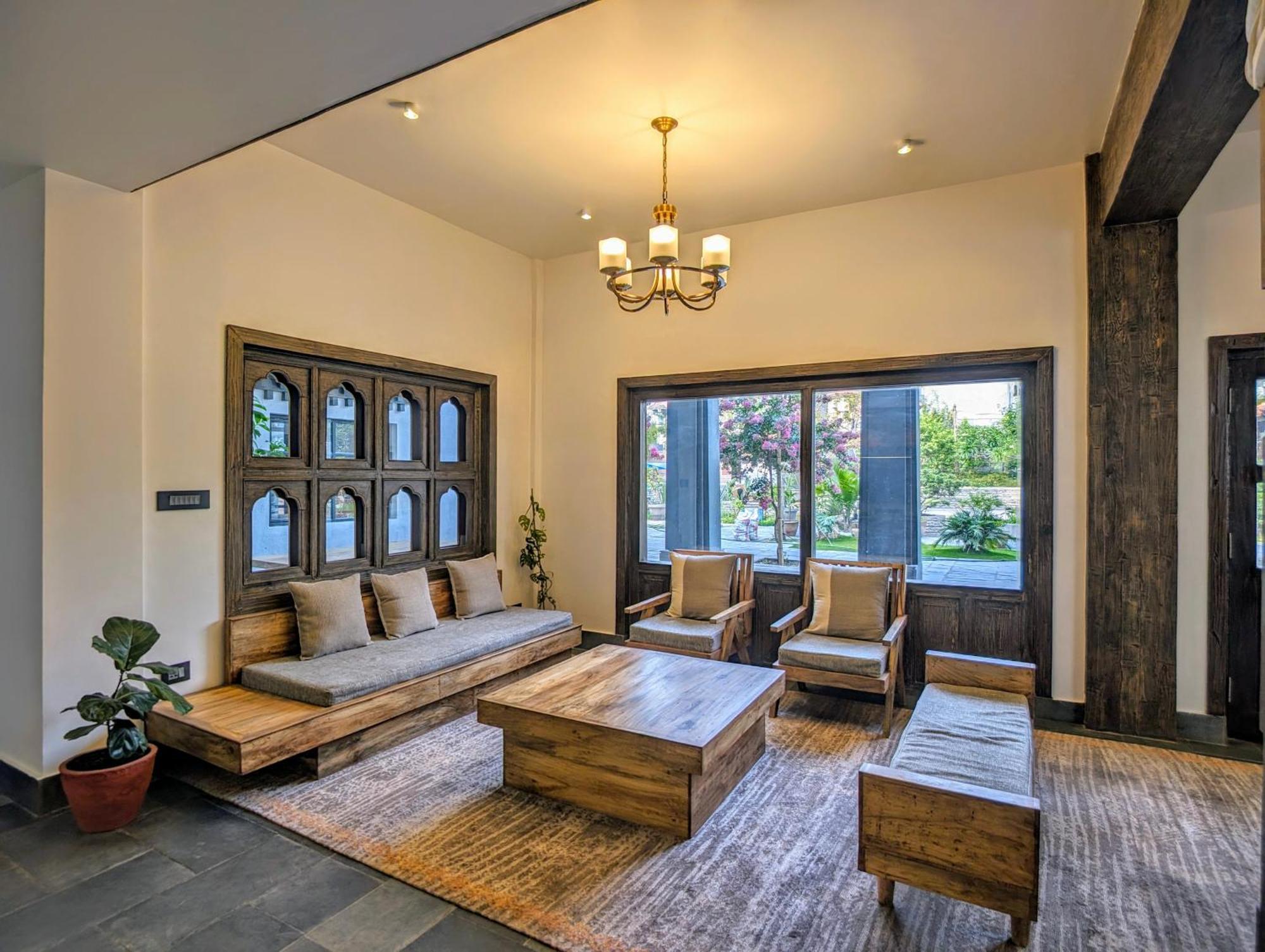 Uma Residence And Suites Kathmandu Esterno foto